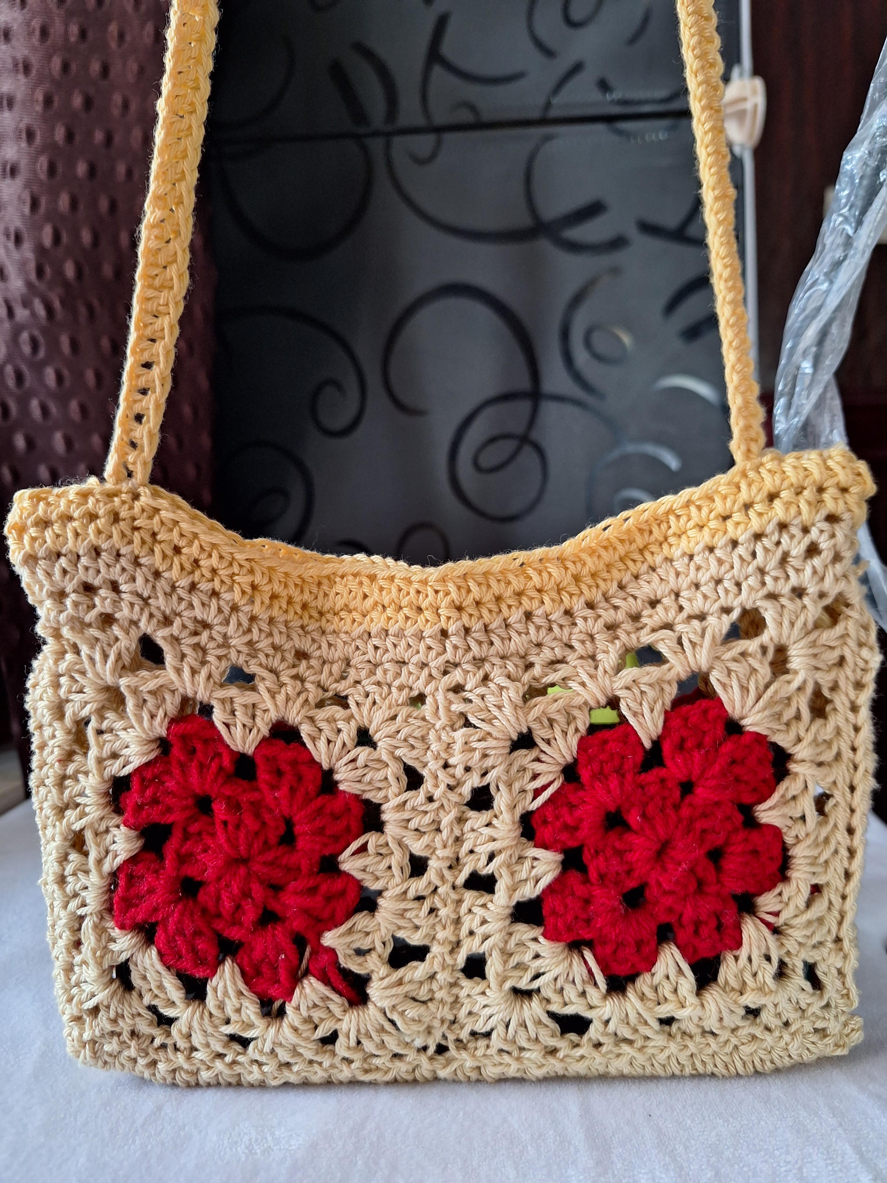 Scarlet Blossom Handmade Crochet Bag 2 - EWSELLS