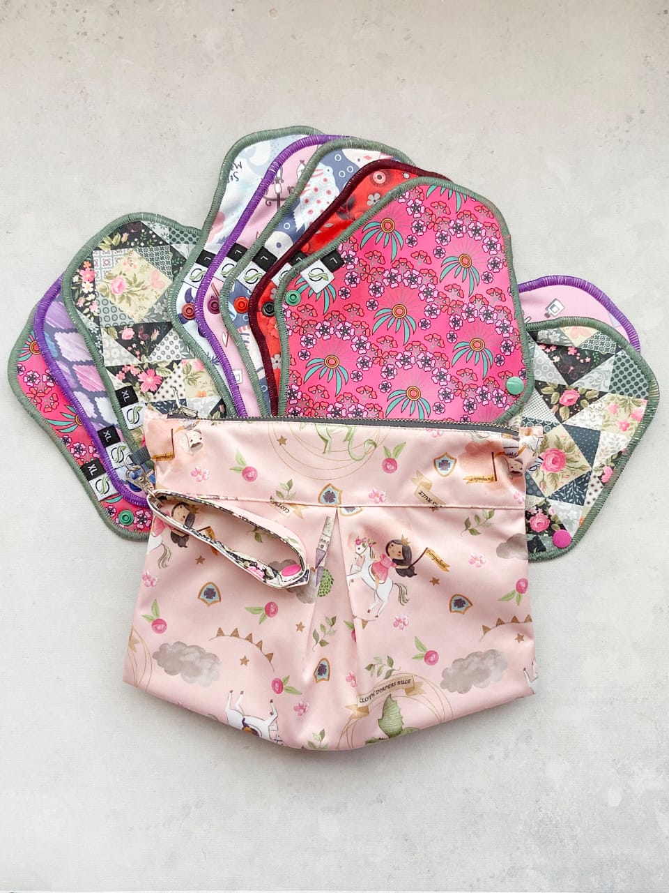 Cloth Pad (with 1 reversible clutch)